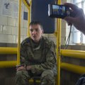 Летчица Савченко рассказала консулу, как попала в Россию: с мешком на голове и в наручниках