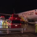 VIDEO: Õhukeerisesse sattunud American Airlinesi lennuk tegi hädamaandumise, 14 inimest vajas arstiabi