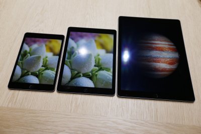 Vasakult: iPad mini 4, iPad Air 2 ja iPad Pro. (Foto: AFP)
