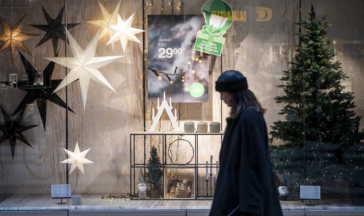 Stockholm on rõõmsalt jõuluehtes, kuid pandeemia tõttu pole Rootsil just palju põhjust head meelt tunda.