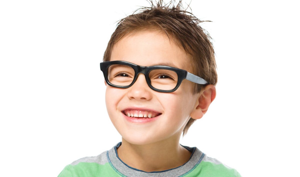 Kui lapsele on prillid arsti poolt määratud, siis peab ta neid ka kandma.