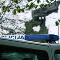 Riias vahistati öösel neli maha võetud punamonumendi asukohta lilli viinud noormeest