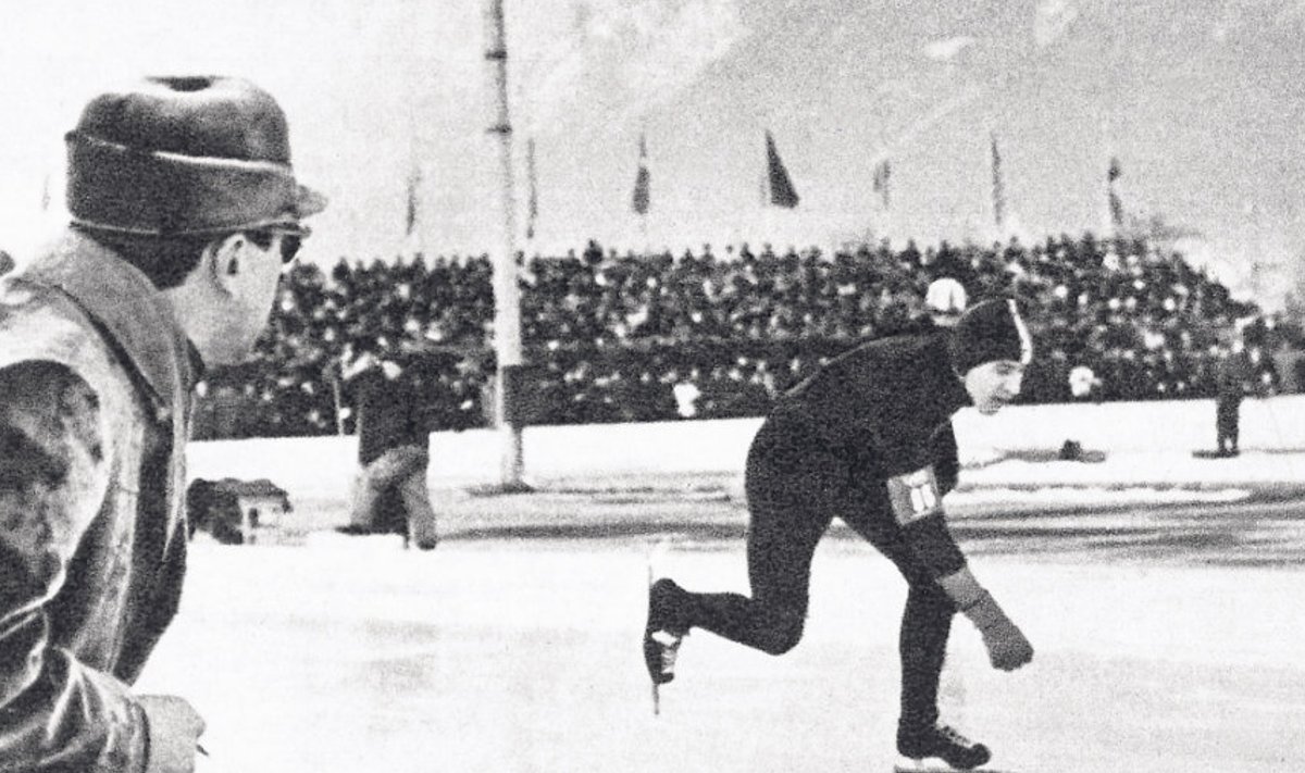 Ants Antson kuldse  olümpiamedali jahil.  Raja ääres ergutab  treener Boriss Šilkov.