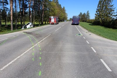 Õnnetus Tallinn-Narva maanteel