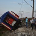 В результате крушения на железной дороге в Турции погибло 24 человека