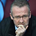 Aston Villa vallandas peatreeneri