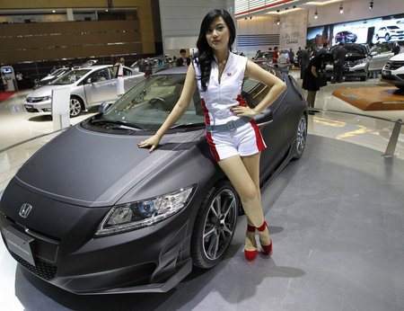 Honda uuendatud CR-Z sporthübriid
