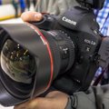 Arvamus: Canoni uhkeim profikaamera EOS-1D X Mark II toob 100% võimsust ja 0% innovatsiooni