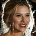 Pulmakellad! Kurvikas kaunitar Scarlett Johansson abiellub prantslasega