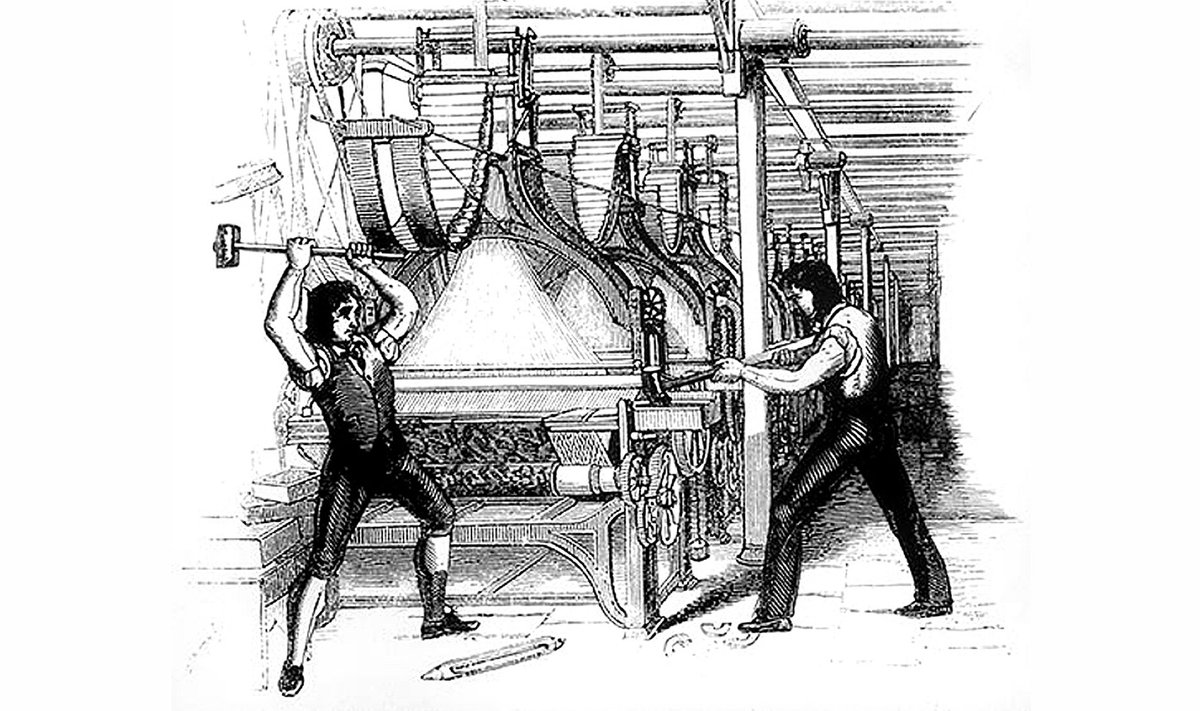 19. sajandi alguse Inglismaa masinapurustajad deklareerisid, et neil "on täielik õigus lõhkuda ja hävitada kõik kangasteljed ja muud masinad, millega toodetakse kaupa petturlikul ja ebaausal moel". Neid, kes masinapurustamist kuriteoks pidasid, nimetasid nad petislikeks, põhimõttelagedaikas ja salakavalateks isikuteks.
