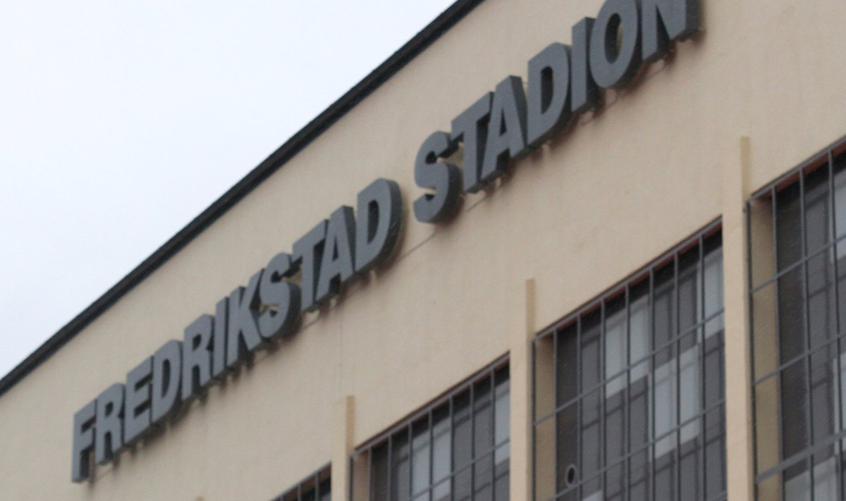 Fredrikstadi klubi staadion, läbiotsimine, jalgpall