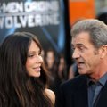 KARM VÄIDE: Mel Gibson peksis ka beebit?