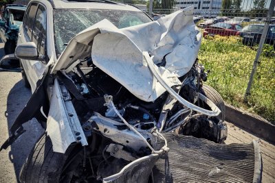 ПО ЧАСТЯМ: BMW, который совершил трагическую аварию на Лаагна теэ.