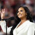 KLÕPS | Demi Lovato ütles "head aega" oma pikkadele tumedatele juustele ja tegi ootamatu soengumuudatuse