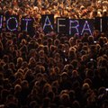 FOTOD ja VIDEO: Kümned tuhanded kogunesid Prantsusmaal ja mujal Charlie Hebdo rünnaku ohvritele austust avaldama
