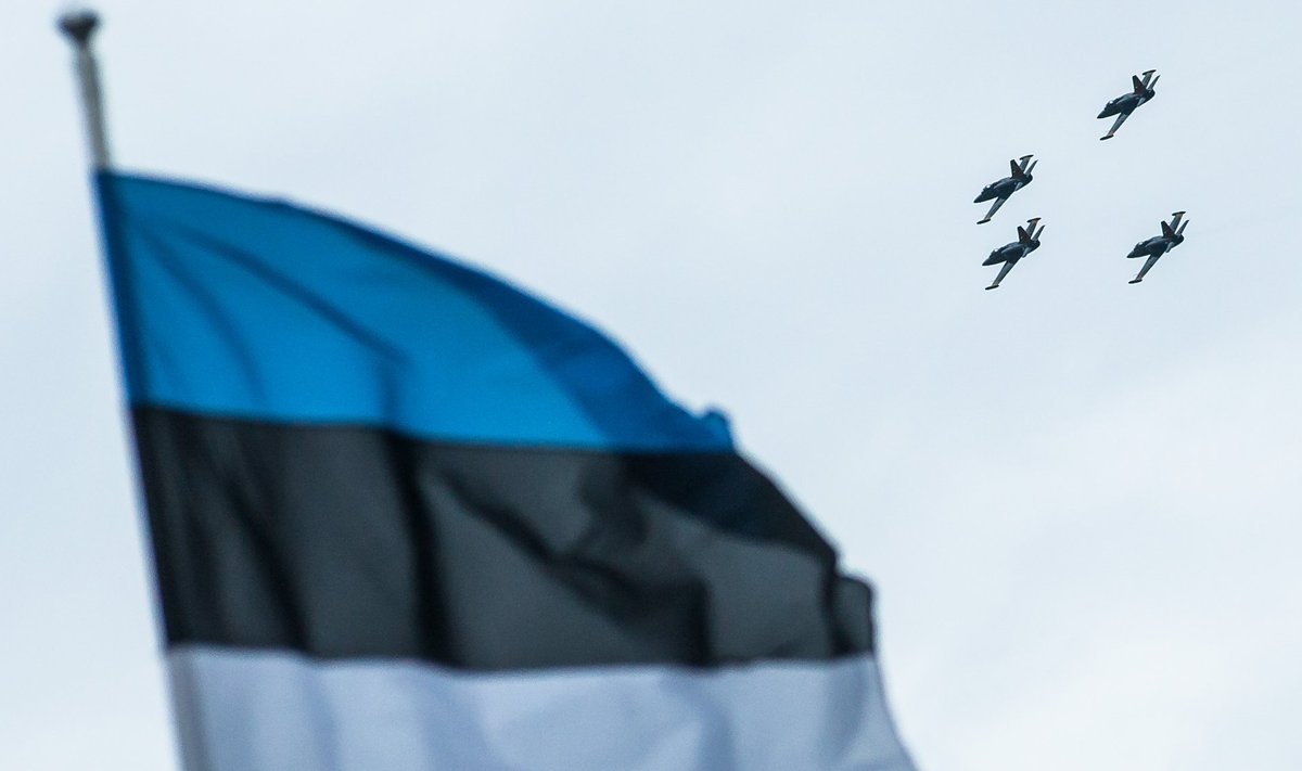 Eestit asus 2004. aastal NATO partnerite kaitsva tiiva alla.