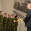 Министр обороны Юри Луйк наградил медалями участвовавших в миссии эстонских солдат