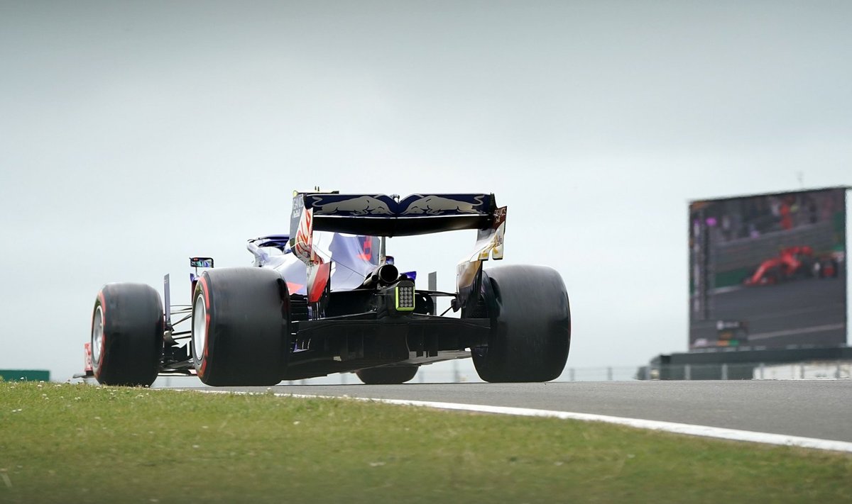 Toro Rosso masin Silverstone'i ringrajal