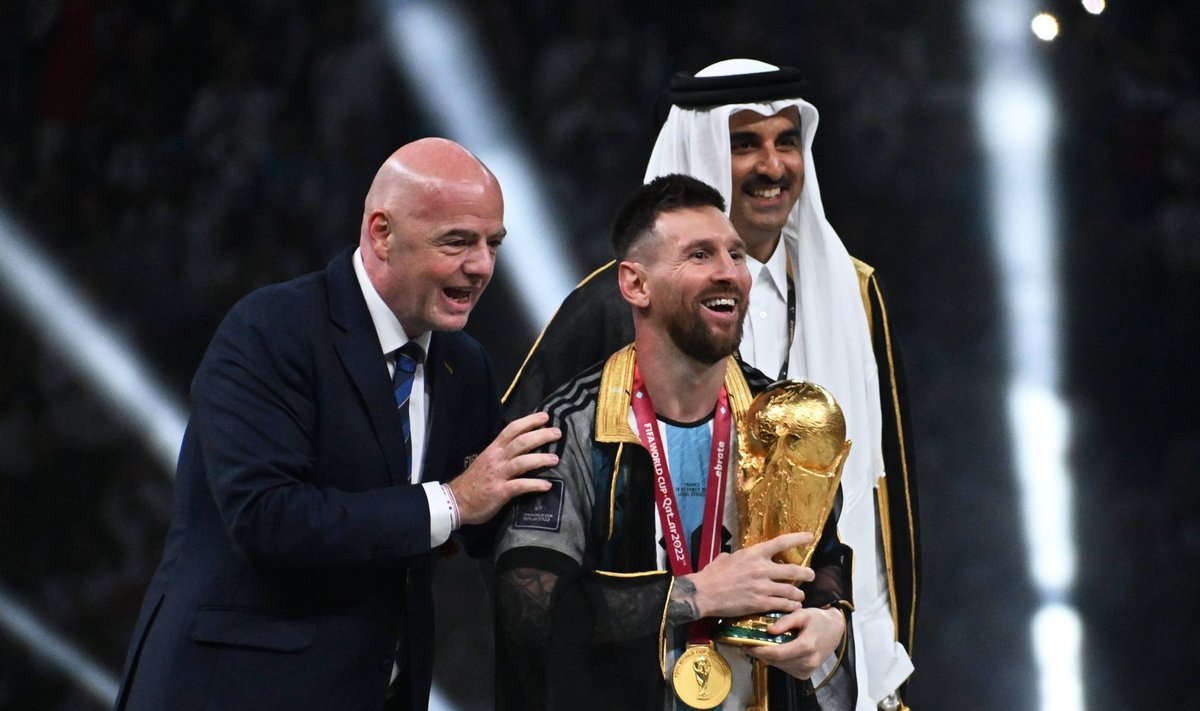 Gianni Infantino ja Lionel Messi
