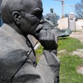 “Ленин жил, Ленин жив, Ленин будет жить”: самые известные памятники Ленину