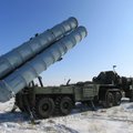 Venemaa võtab õhutõrje raketisüsteemi S-400 kuu aja pärast Eesti naabruses relvastusse