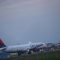 DELFI FOTOD: Halbade ilmaolude tõttu Riias saadeti Türki puhkama sõitnute lennuk tagasi Tallinna