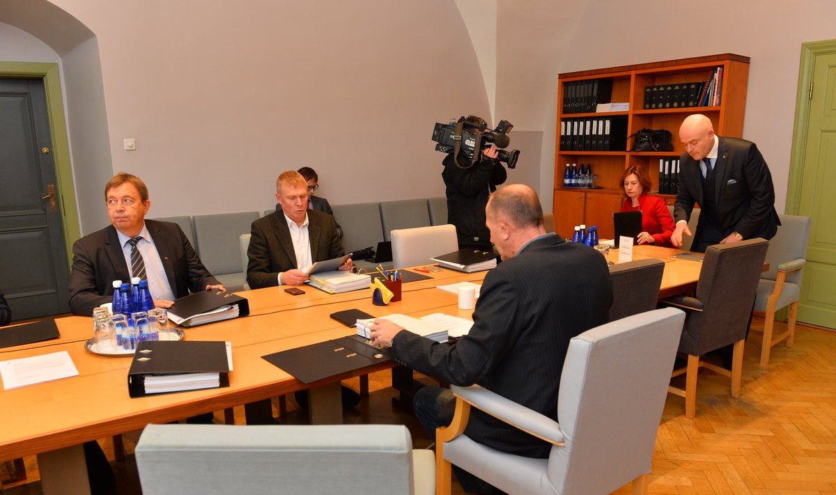 Riigikogu õiguskomisjoni istung 2014. aastal.