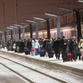 FOTOD: Ülipikk rong tõi Venemaalt turistid Eestisse