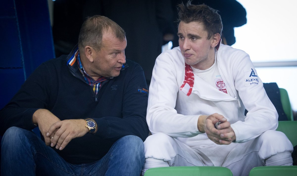 Nikolai Novosjolovi selgitusi pärast kaotust kuulas tema sponsori Alexela juht Heiti Hääl.