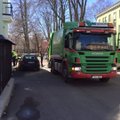 Tallinnas hukkus prügiveoki alla jäänud naine
