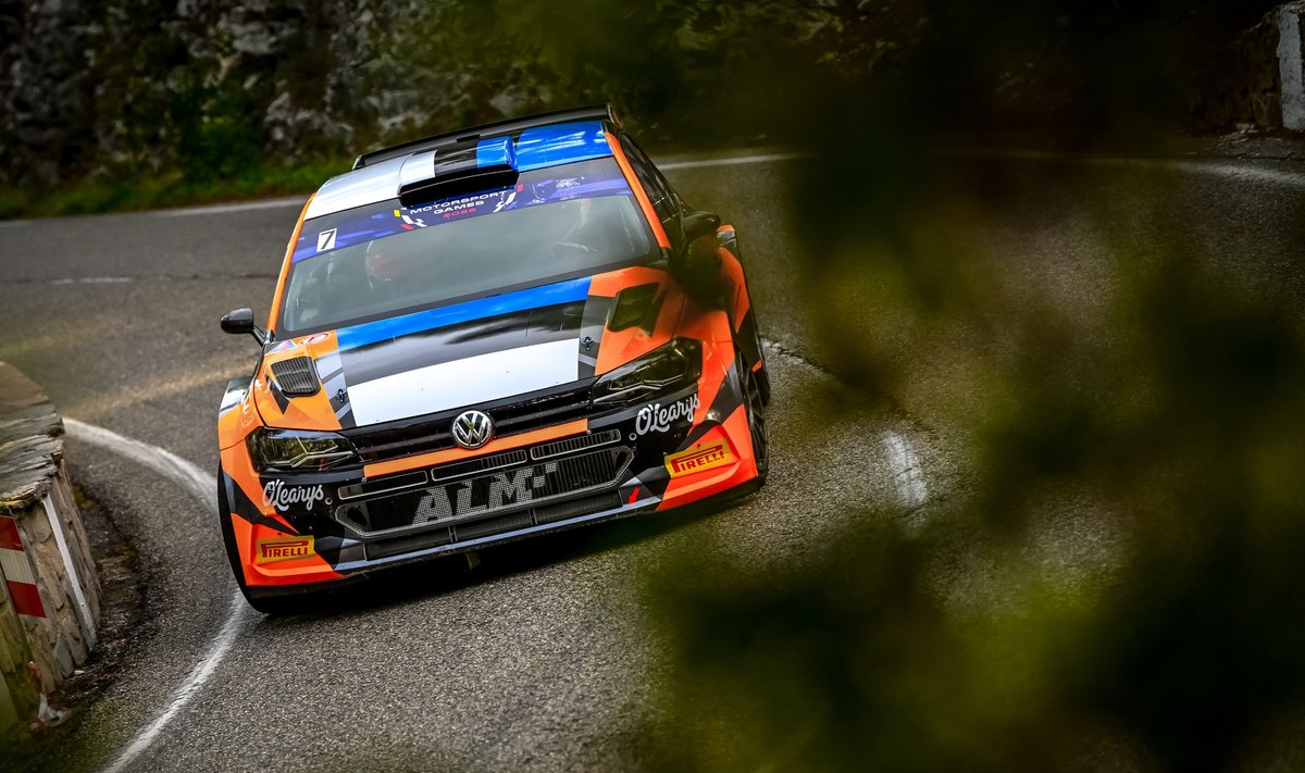 Foto. Georg Linnamäe / James Morgan lõpetasid ralli kolmanda kohaga.