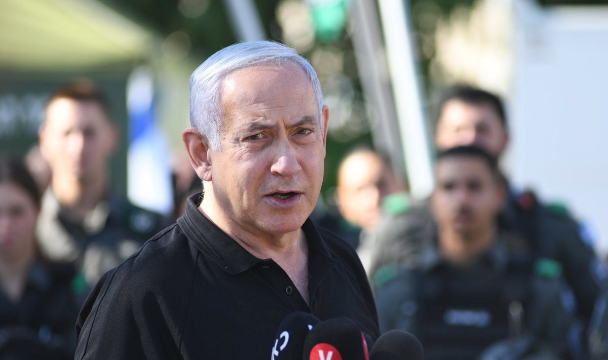 Iisraeli peaminister Benyamin Netanyahu eile Tel Avivi lähistel. 