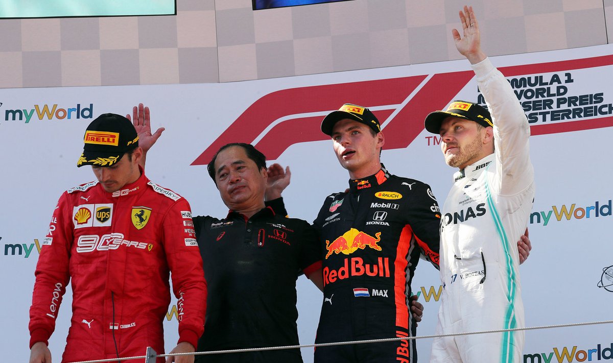 Austria GP poodium, vasakult: Charles Leclerc, Max Verstappen ja Valtteri Bottas