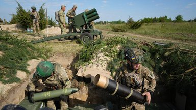 EKSPERT SELGITAB | Kas vastab tõele, et Ukraina alustas Donetski juures suurt pealetungi? Mis toimub rindel?