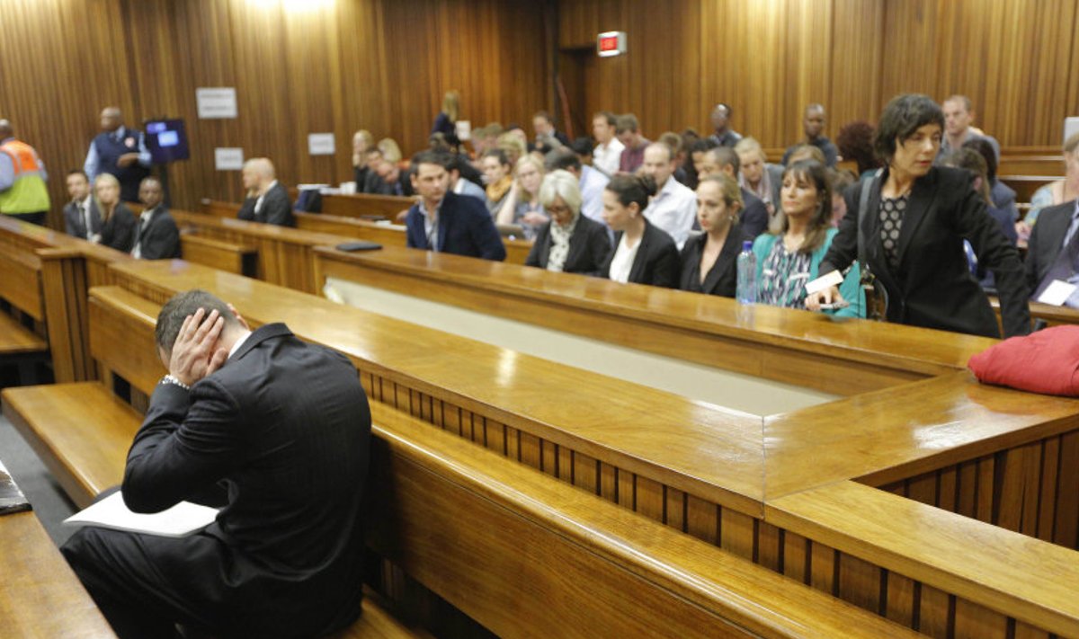 Oscar Pistorius ei taha mõrvadetaile kuulata