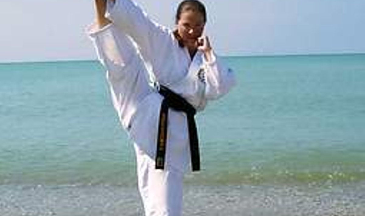 VÕITLUSHIMULINE: Karateklubi Daigo president Olga Pallo leiab, et tema klubi suhtes käituti ebaausalt. erakogu