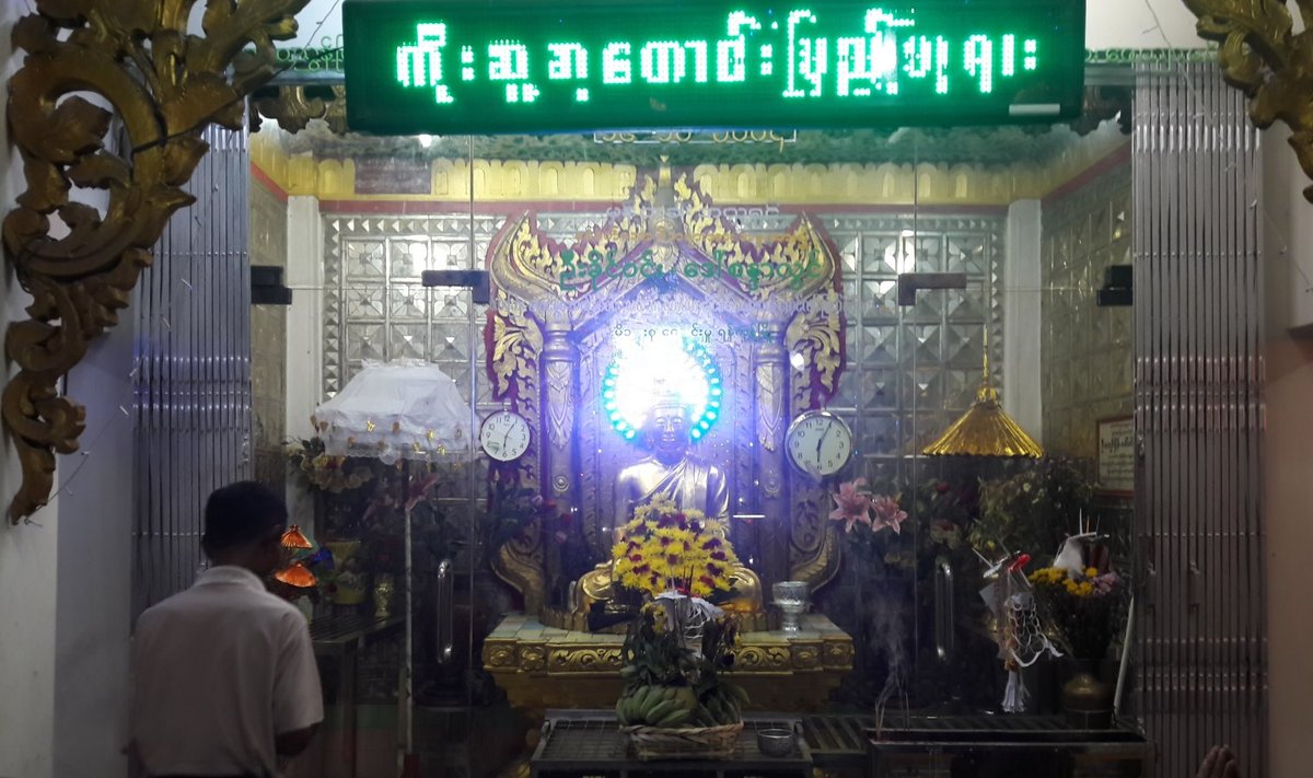 Buddha-tempel Naypyidaw's.