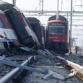FOTOD ja VIDEO: Šveitsis said reisirongide kokkupõrke tagajärjel inimesed vigastada