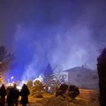 ФОТО | Ночью в жилом доме Виймси вспыхнул пожар, спасатели отреагировали усиленными ресурсами