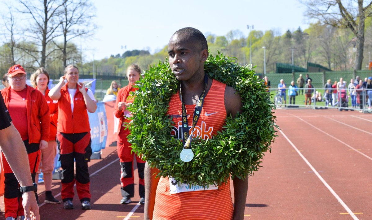 Ibrahim Mukunga Ümber Viljandi järve jooksu võitjana