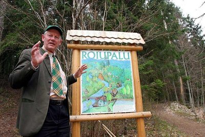 Ain Erik (14. märts 1932 – 30. juuli 2018) oli metsamees, loodusõppe spetsialist ja loodushoidja.