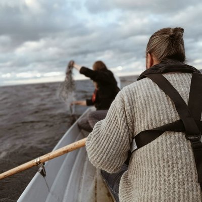 Mihkel Urmet ja Eeva Lauk hoolitsevad nädalavahetuse programmi eest Ruhnus.