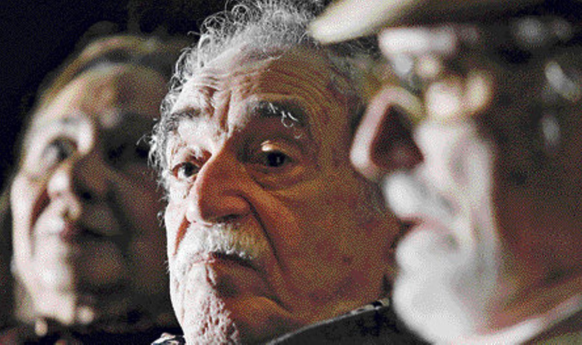 82-aastane Gabriel García Márquez (keskel) on kinnitanud, et jätkab kirjutamist, kuni tervis lubab. 