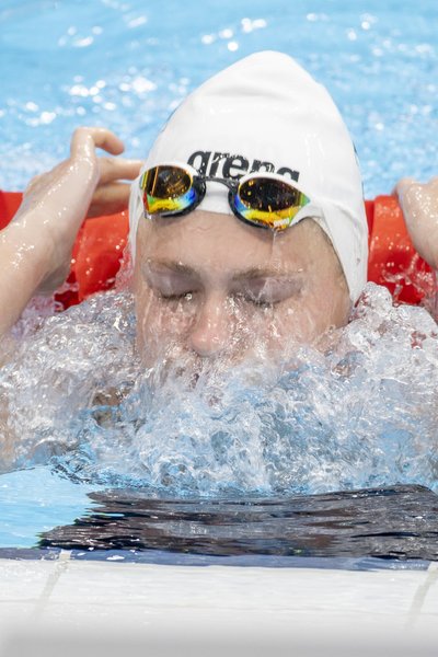 Naiste rinnuliujumise 100 m poolfinaal Eneli Jefimova 26.07.2021