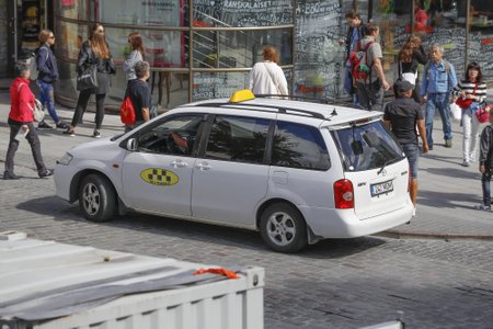 Taksopeatus Viru tänaval