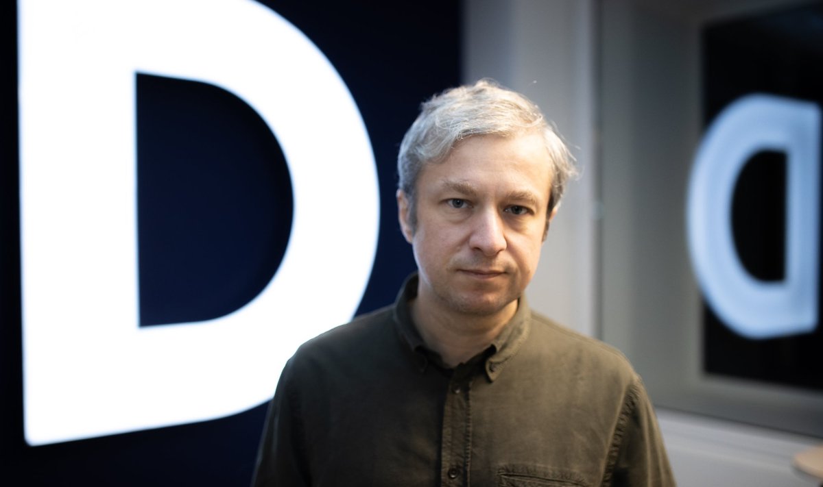 Антон Долин