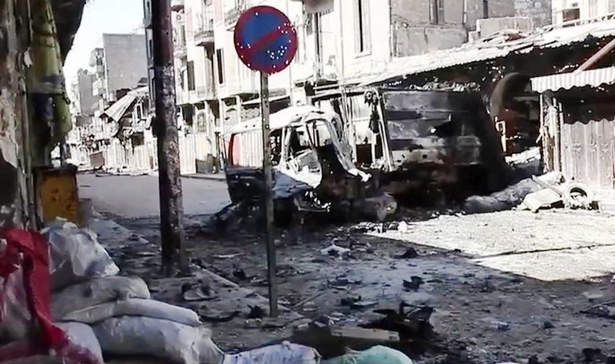 Aleppo pommirünnaku jäljed