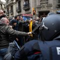 Число пострадавших в ходе беспорядков в Барселоне превысило 50
