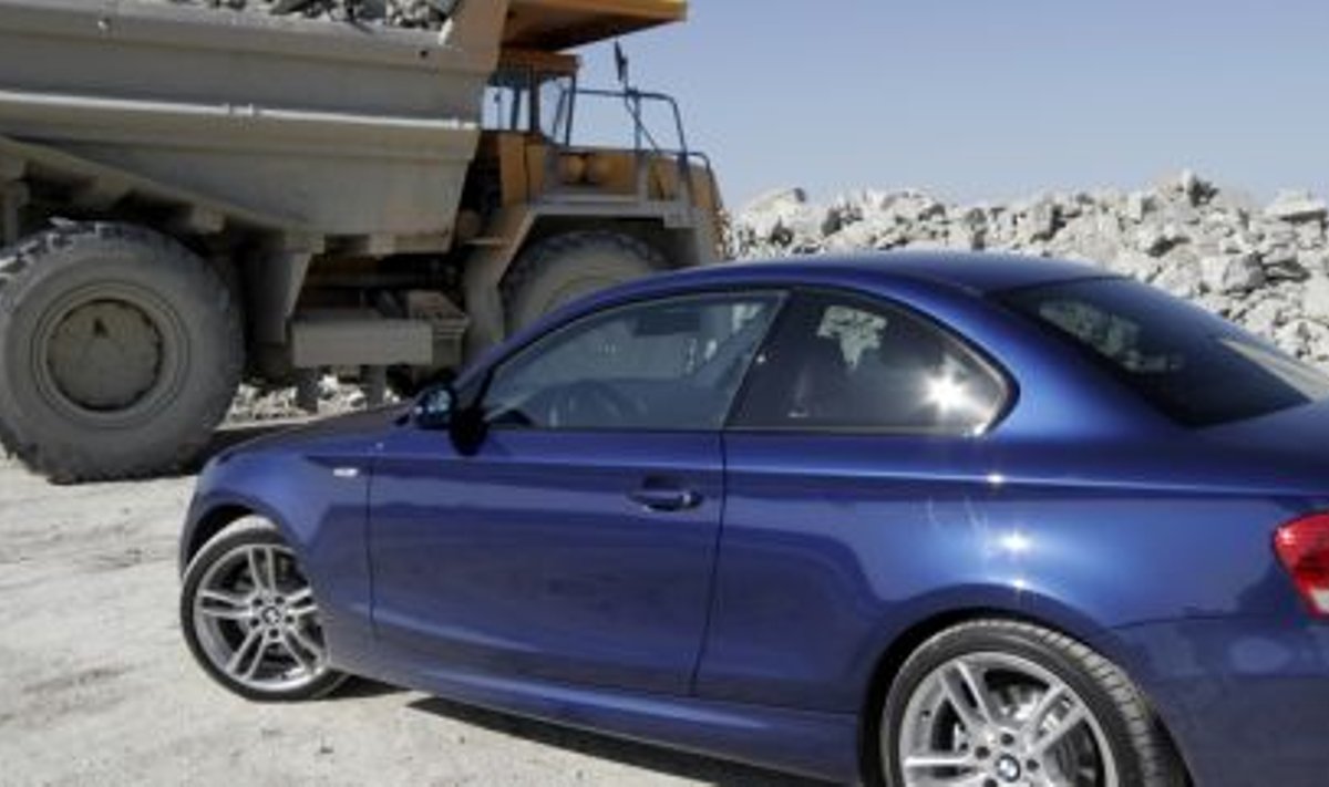 BMW 1. seeria kupee saabki võimsa M-maagia osaliseks