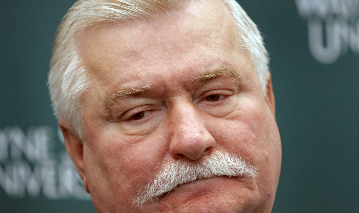 Lech Walesa Opens Solidarity Exhibition In Detroit
